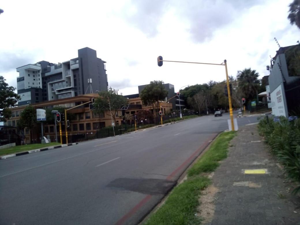 Rosebank Accommodation Γιοχάνεσμπουργκ Εξωτερικό φωτογραφία