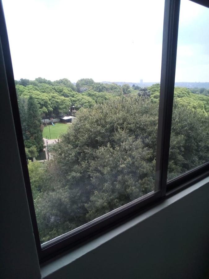 Rosebank Accommodation Γιοχάνεσμπουργκ Εξωτερικό φωτογραφία